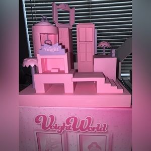 VOIGHT charging station